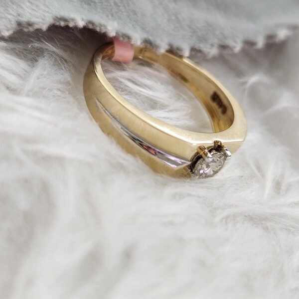 Diamond Gents Ring