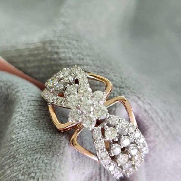 Diamond Ladies Ring