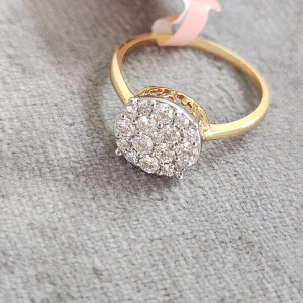 Diamond Ladies Ring