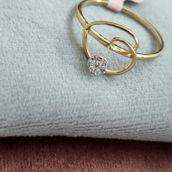 Diamond Ladies Ring